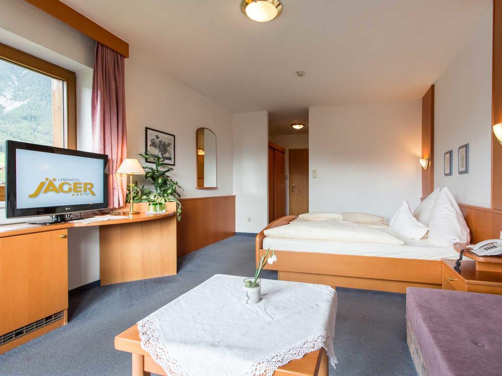 Landhotel Jaeger Top Wildermieming Ngoại thất bức ảnh